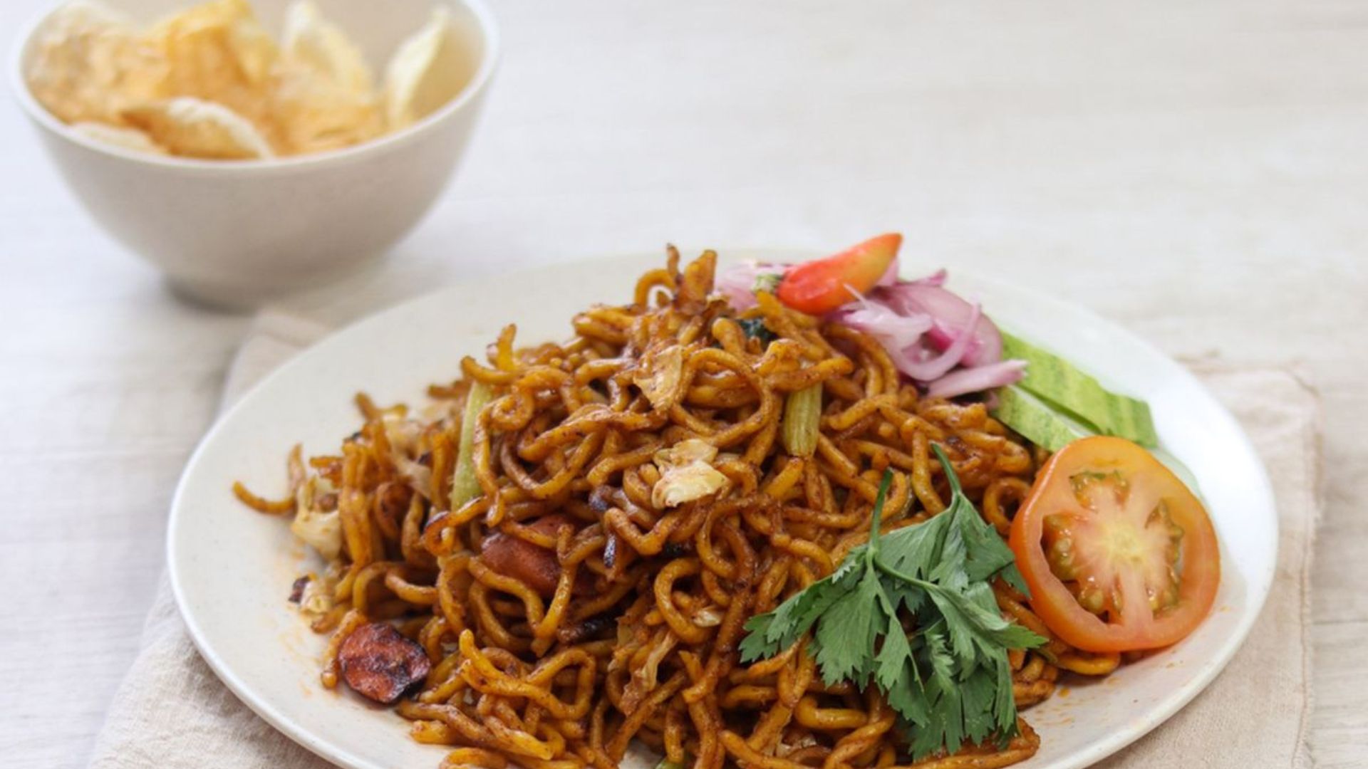 Makanan Tradisional (mie aceh)